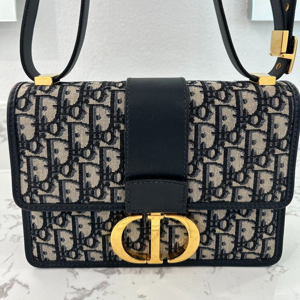 Dior 30 Montaigne Bag